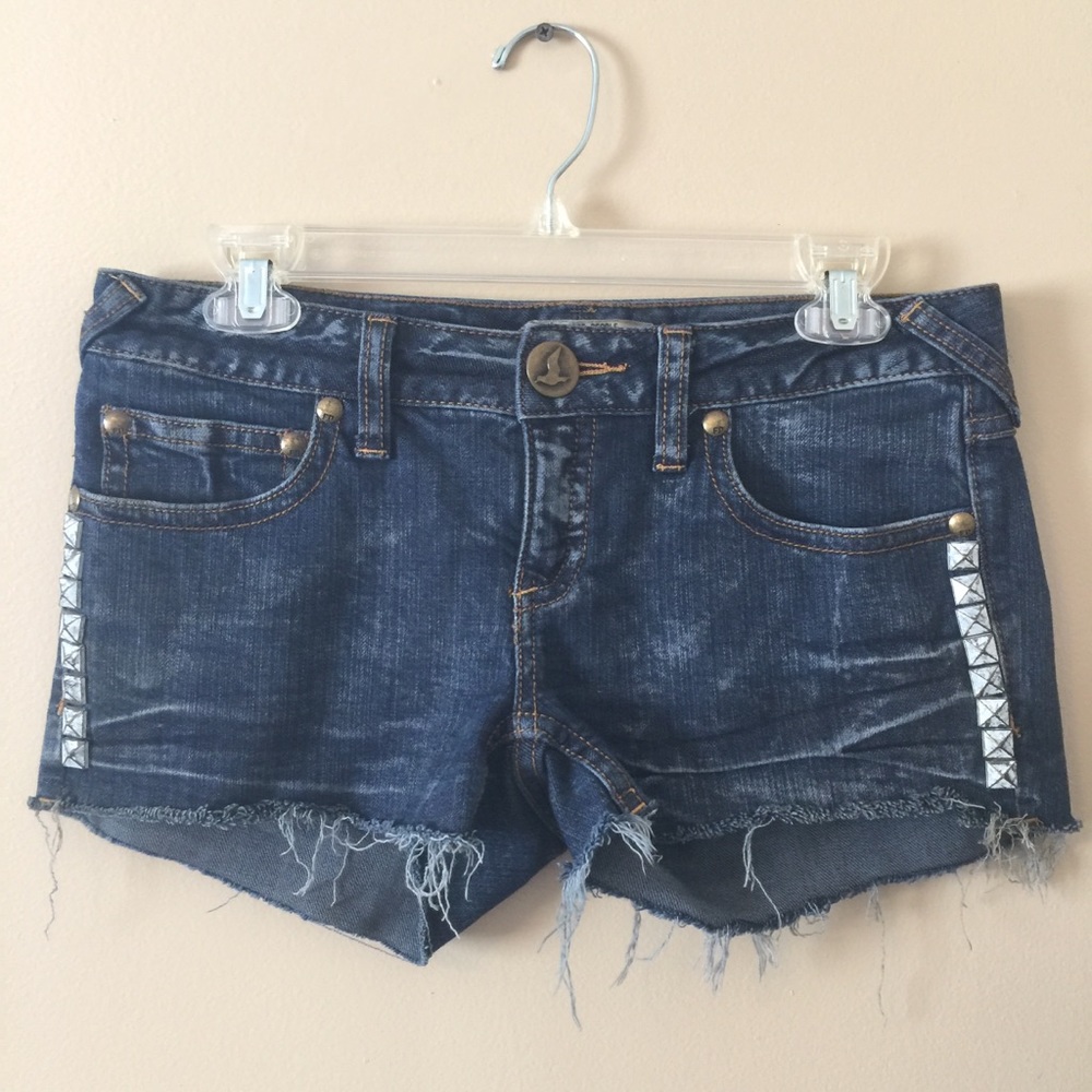 Free People women’s denim shorts size 27